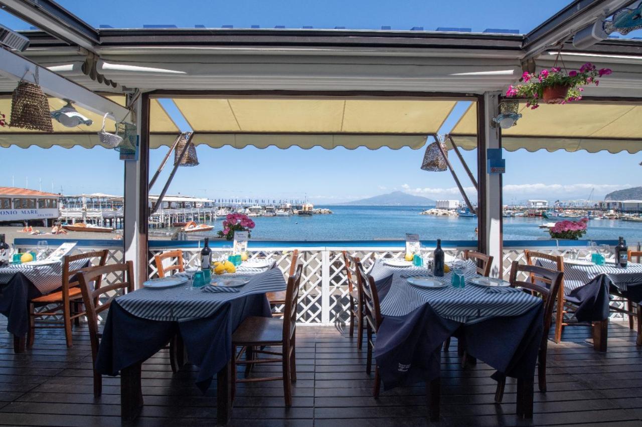 Suitevesuvio Sorrento Bagian luar foto
